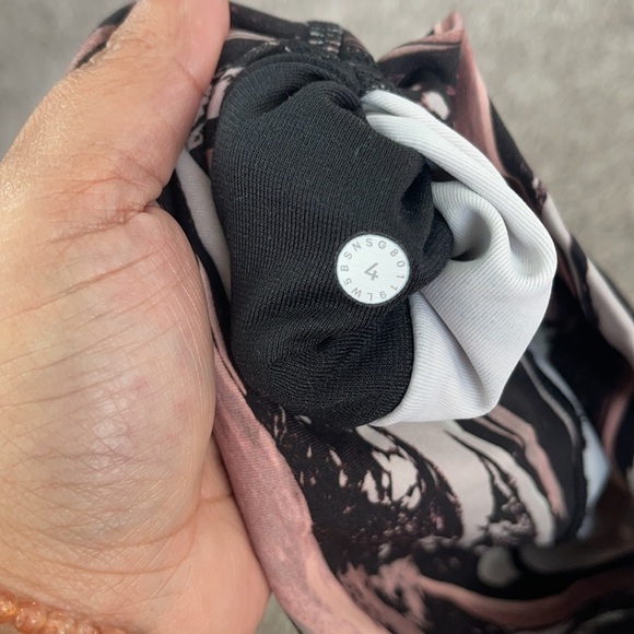 Lululemon Swift Speed High-Rise Crop 18" - Picture 4 of 4